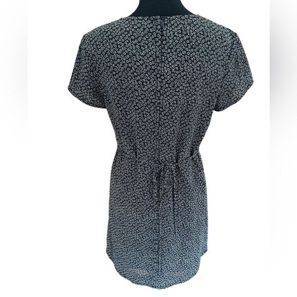 JUNIE black/cream floral dress with tie back, lined, size Small - Picture 3 of 6